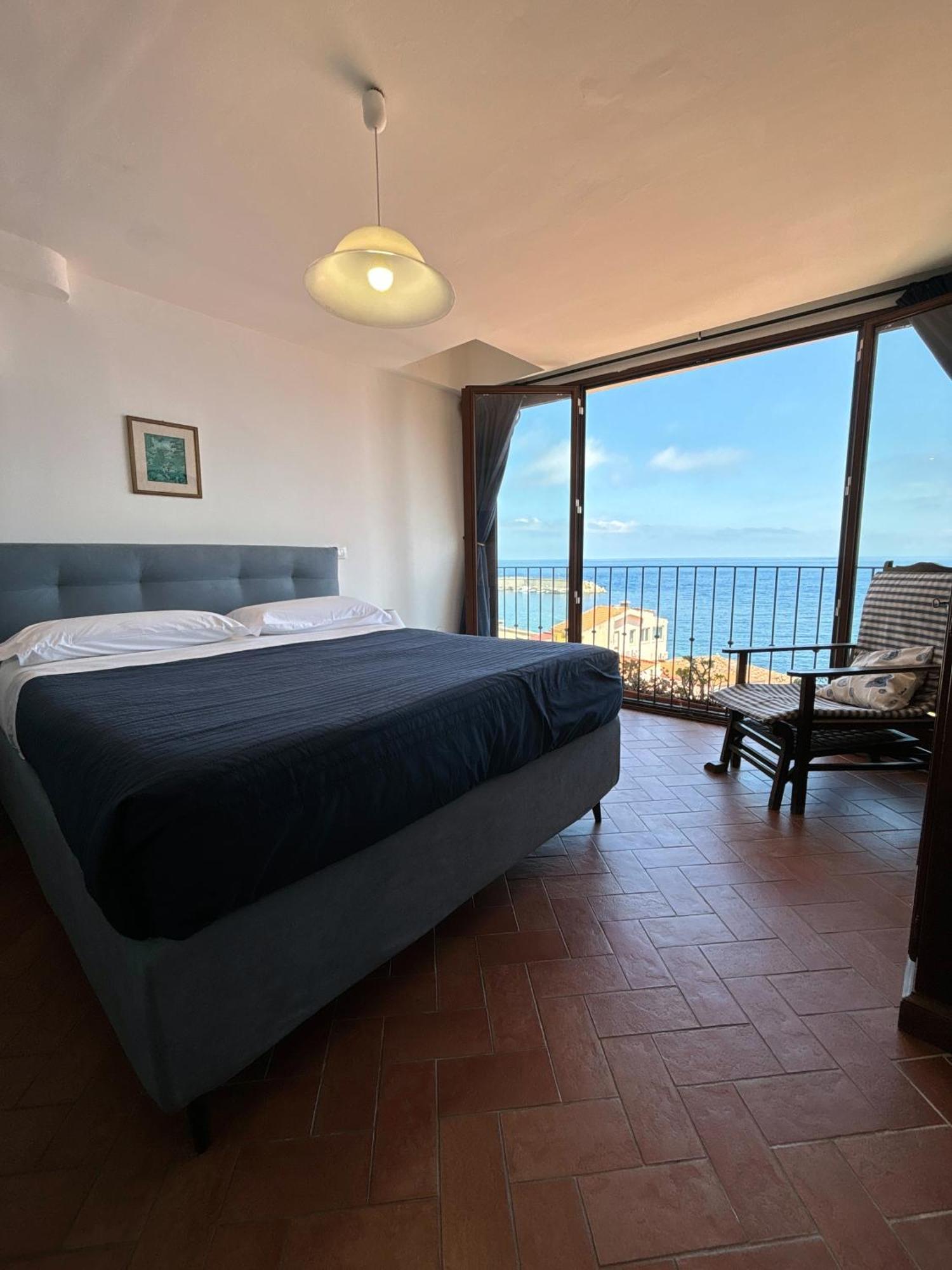 B&B Chianalea 54 Scilla Exterior photo